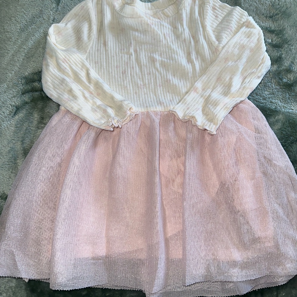 Cat & Jack Cream and Pink Casual Kids Dress